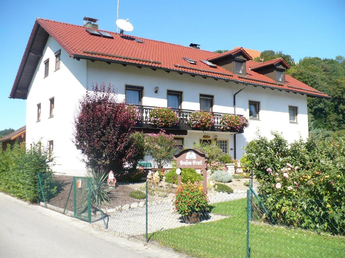 Ferienwohnungen Erntl Leithen Bagian luar foto